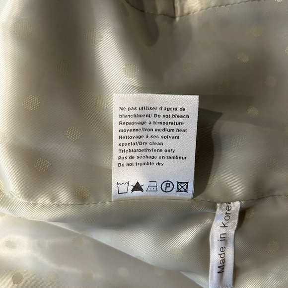 April, May Tan Blazer Size Large - Picture 8 of 8